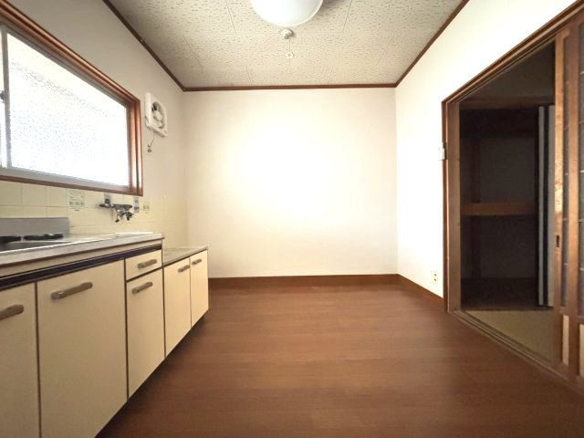東阪田文化住宅の居間・リビング