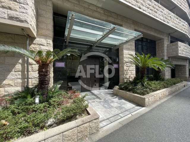 S-RESIDENCE福島Luxeのエントランス|S-RESIDENCE福島Luxe　エントランス