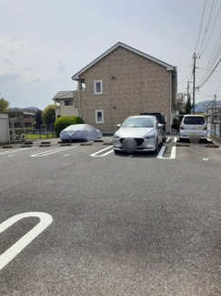 【駐車場】 | フォーエバーサニー | 駐車場です