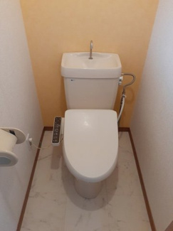 【トイレ】 | ステイタス月隈Ⅱ | 清潔感のあるトイレです