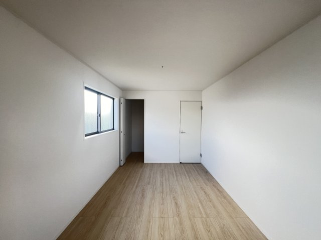 大和高田市市場　第13期　の子供部屋|洋室6.7帖　ウォークインクローゼット付き