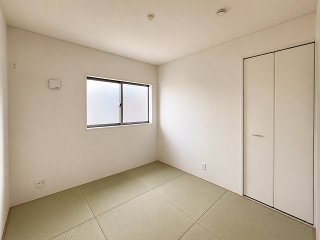 大和高田市市場　第13期の和室|洋和室4.5帖（画像はAIによって作成したものです）