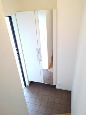 【玄関】 | コモド若宮 | シンプルで使いやすい玄関です