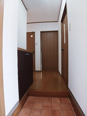 【玄関】 | クローバーＢ | シンプルで使いやすい玄関です