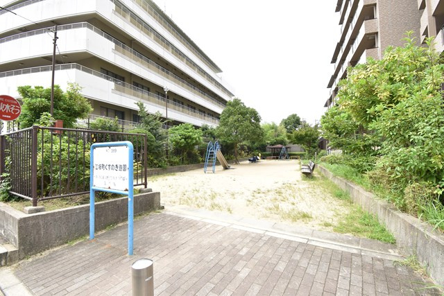 【周辺】 | 緑地公園グランドコーポ | サイトに掲載されていない箇所の写真、撮影してお届けさせて頂きます！気になる物件で、見たい部分の画像が無い場合は、弊社スタッフまでご連絡下さいませ。お客様の気になる箇所を、カメラにて撮影して参ります！