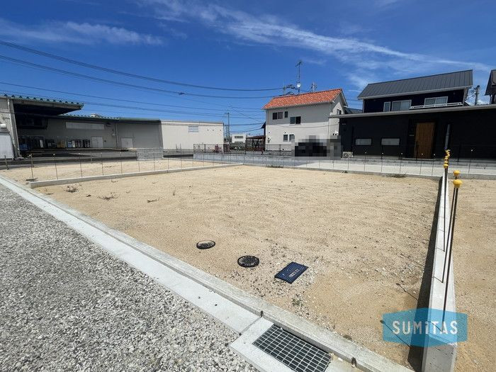 西垣生町　13区画