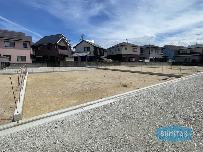 西垣生町　13区画