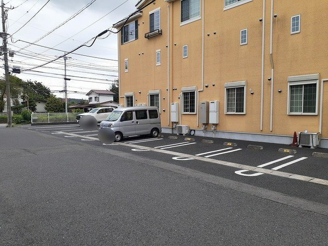 エスペランサ　Ｋの駐車場