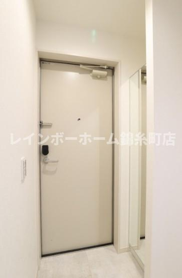 KLEIS五反野Ⅱの玄関