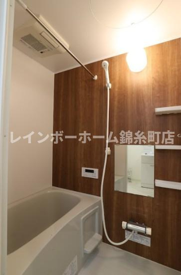 KLEIS五反野Ⅱの浴室