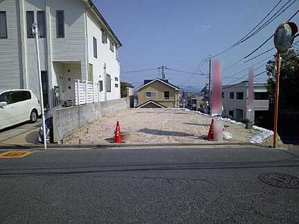 西区井口４丁目の前面道路含む現地写真