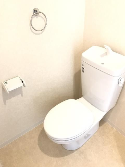 ストラーダ本町通のトイレ