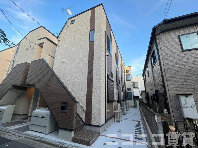 葛飾区東金町３丁目のアパートの外観
