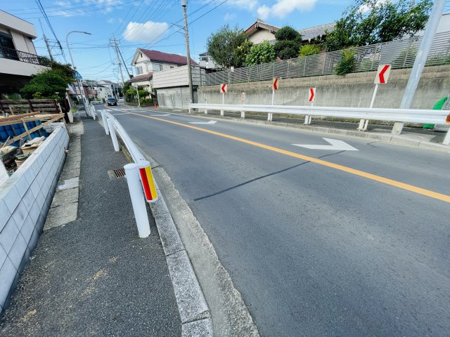 市川市柏井町２丁目４期の前面道路含む現地写真|9/5撮影