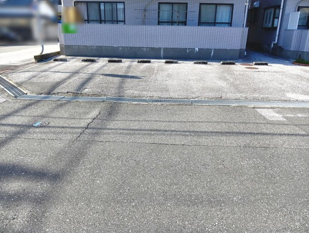 ラ・ポールナカママの駐車場|駐車場です