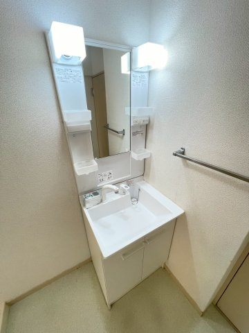【独立洗面台】