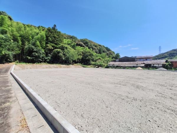 屋山Ⅴ③　土地の前面道路含む現地写真|AIにて写真加工しております。現状と異なる場合は現状を優先致します。