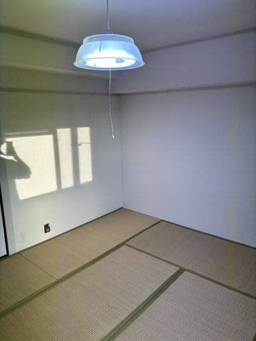 シャトー三愛の和室|和室（約8.0帖）