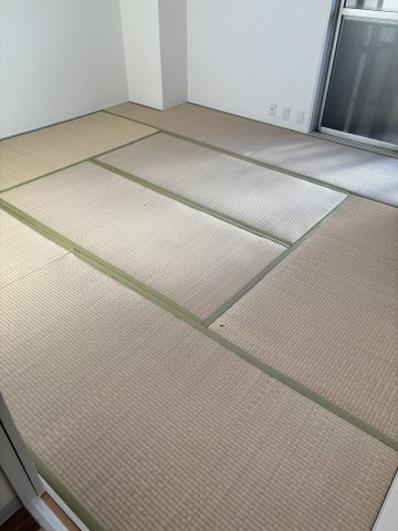 シャトー三愛の和室