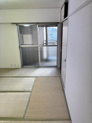シャトー三愛の和室|和室（約8.0帖）