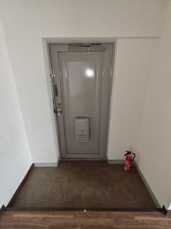 【玄関】 | マンショントレビ