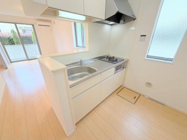Maison　Lumiereのキッチン|★ガス２口システムキッチン★
