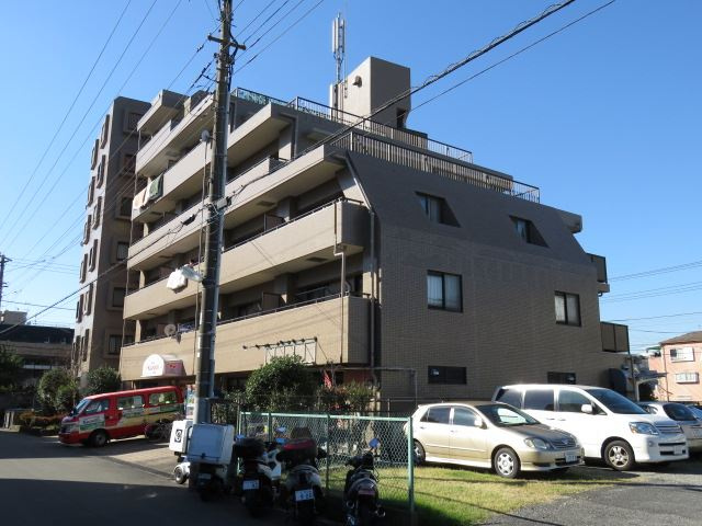 ＳＡＴＯＭＩ－４番館の外観