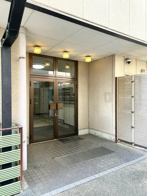 シェ・モーリーのエントランス