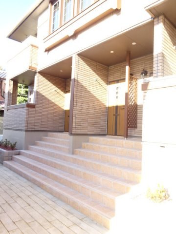 シャルマンＢのエントランス