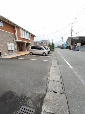 ＢｒｕｎｏⅡの駐車場