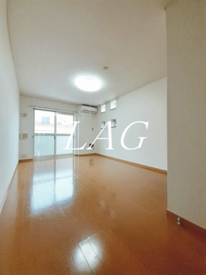 【居間・リビング】 | サザン・ハーモニー | 洋室のお部屋です。