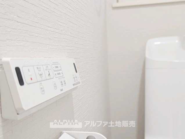 小平市鈴木町１丁目の中古一戸建のトイレ|ゆったりとした空間のトイレです