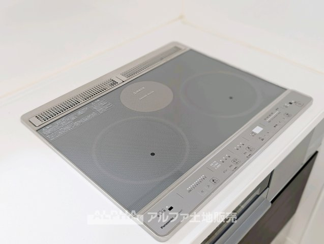 小平市鈴木町１丁目の中古一戸建のキッチン|きれいなキッチンです