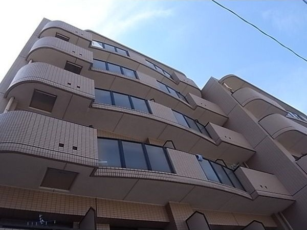 ビハーラ白壁の外観
