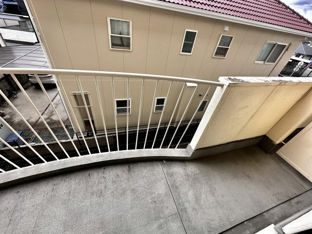 シャトー日東Aのバルコニー