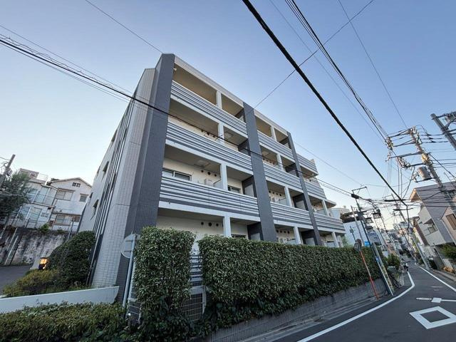 ドゥーエ参宮橋