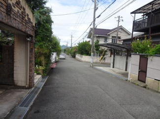 【前面道路含む現地写真】 | 川西市大和東4丁目10の1　建築条件無土地