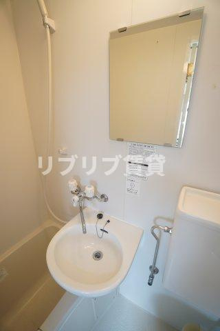 川上ビルの洗面所