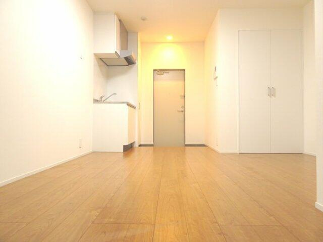 ＨＡＴＳＵＤＡＩ　ＦＬＡＴ