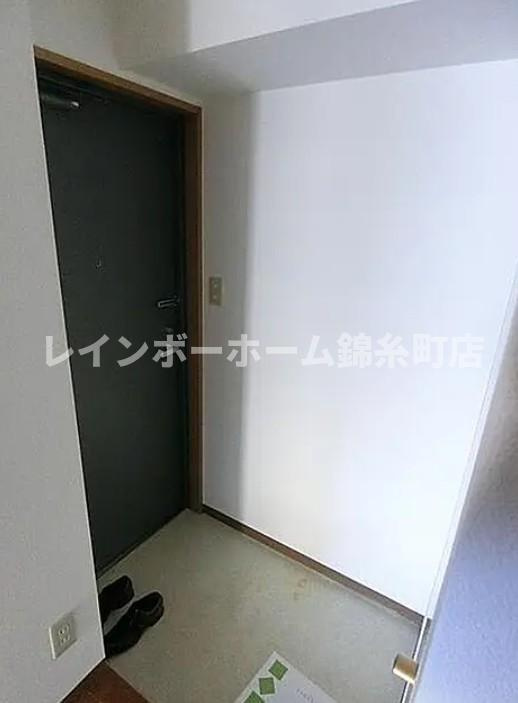 アーバンステージ上野の玄関|※別部屋参照写真となります。