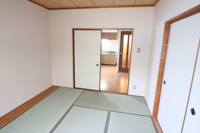 【寝室】 | ステーツ横堤
