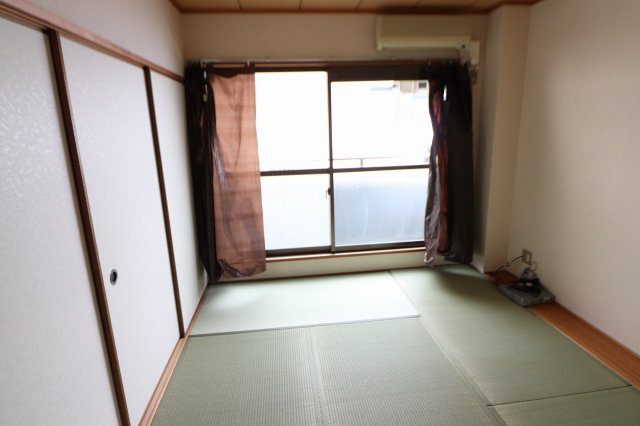 【寝室】 | ステーツ横堤