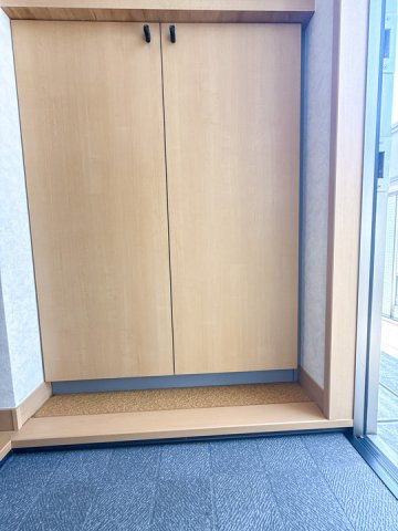 ソレアード土屋の玄関