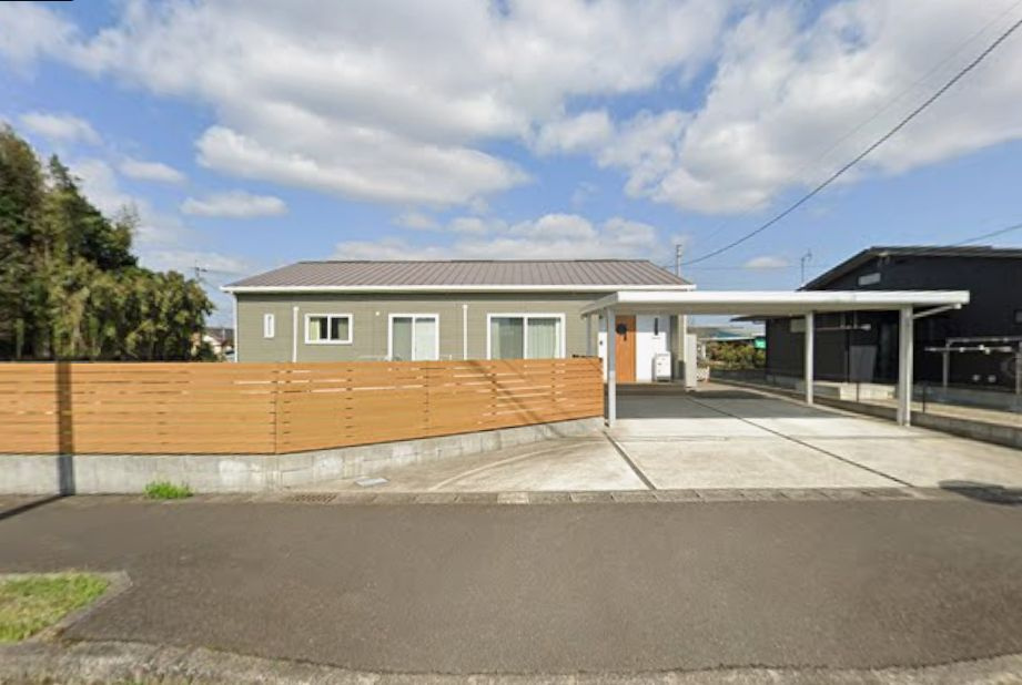 曽於市末吉町上町５丁目の中古一戸建の外観