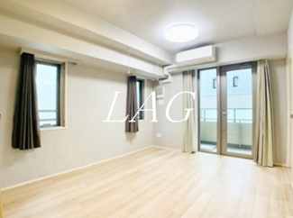 【居間・リビング】 | Brilla日本橋三越前 | 洋室のお部屋です。