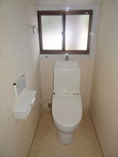 【トイレ】 | 川西市緑台1丁目9の4　中古一戸建て