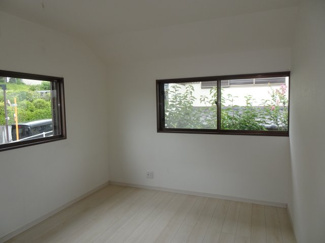 【洋室】 | 川西市緑台1丁目9の4　中古一戸建て