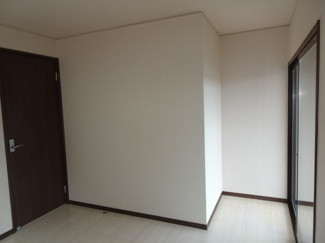 【洋室】 | 川西市緑台1丁目9の4　中古一戸建て