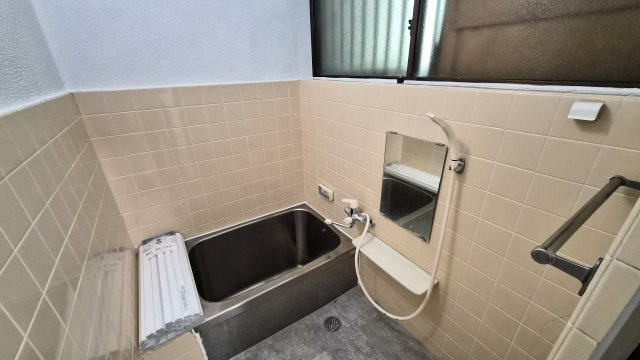 萩乃里　戸建の浴室