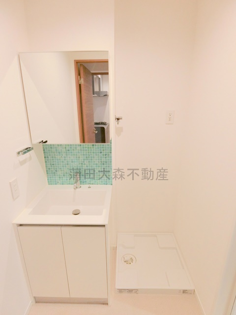 ソサエティ池上の洗面所|独立洗面台　室内洗濯機置き場　洗面脱衣所